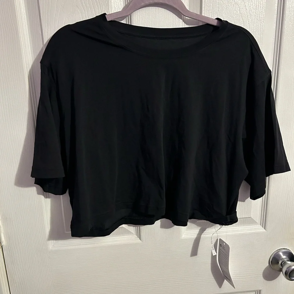 NWT - CRZ Yoga Black Pima Cotton Cropped Tee - Picture 2 of 7